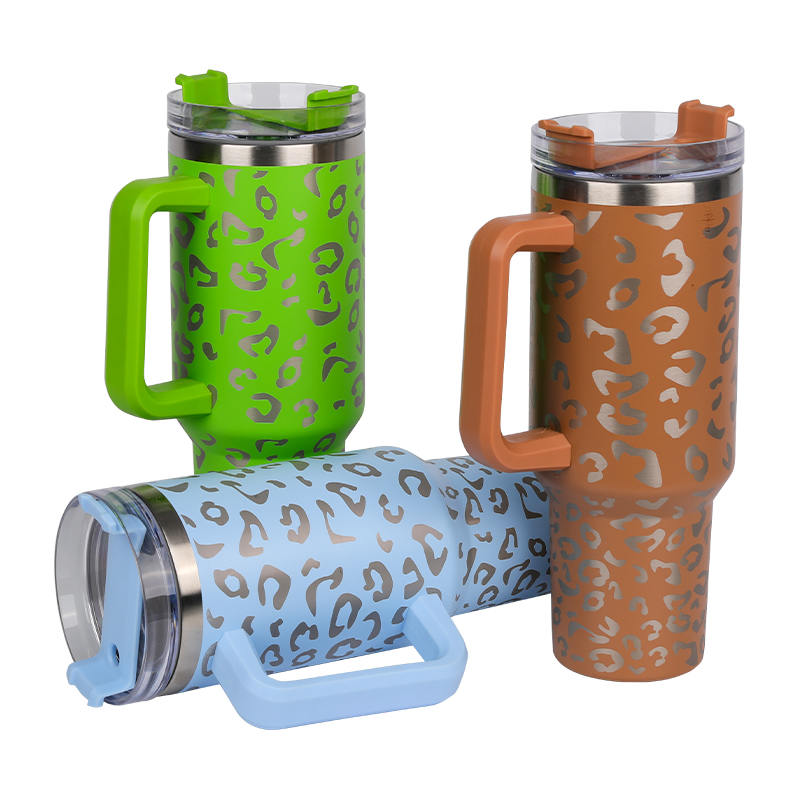 The Rise of the Leopard Print Stainless Steel Tumbler: A Blend of Style and Functionality in Beverage Ware